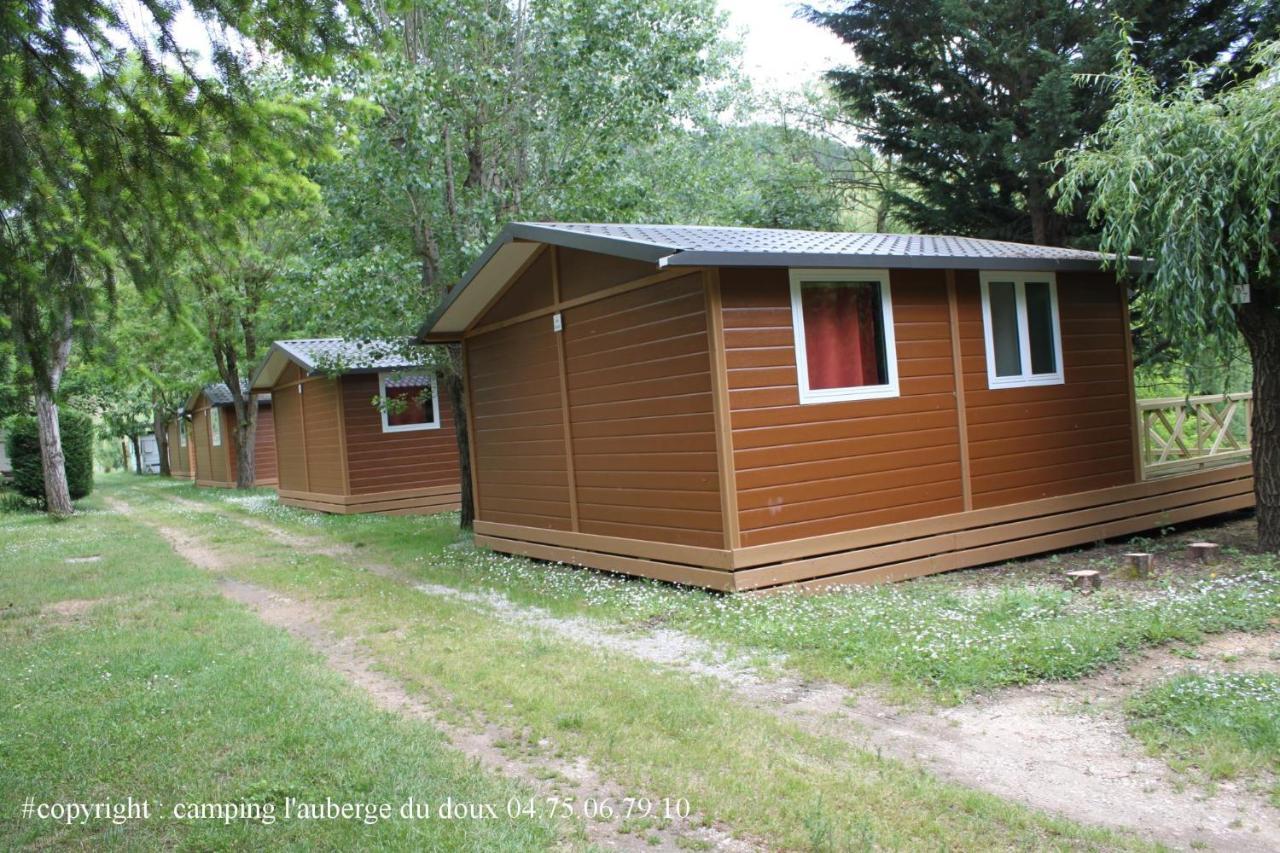 Camping Les Berges Du Doux Colombier-le-Vieux Exterior foto